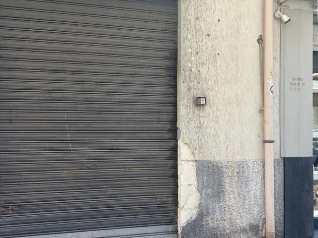 Locale Commerciale in vendita a Puglia, Taranto