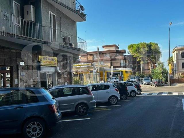 Locale Commerciale in vendita a Puglia, Taranto