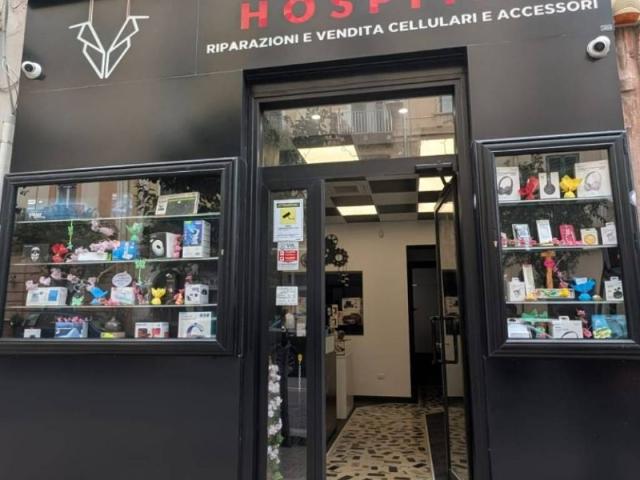 Locale Commerciale in vendita a Puglia, Taranto