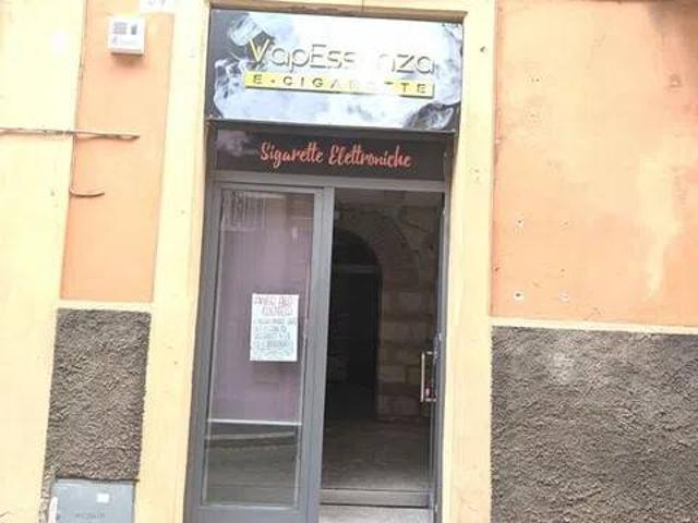 Locale Commerciale in vendita a Tarquinia, Lazio