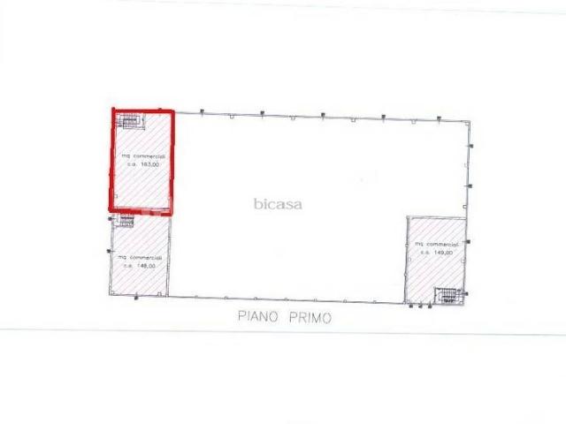 Locale Commerciale in vendita a San Germano, Marche