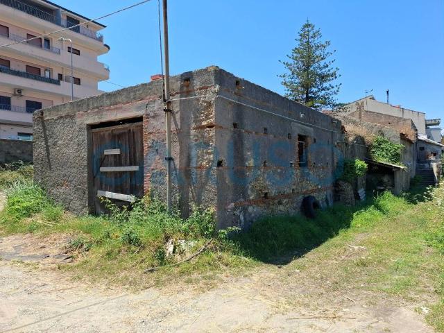 Locale Commerciale in vendita a Terme Vigliatore, Sicilia