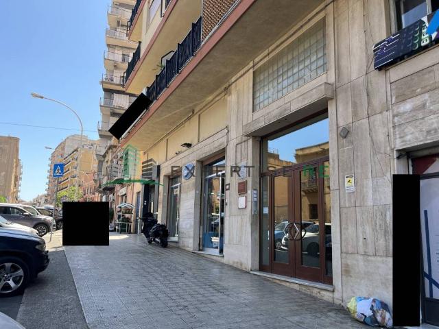 Locale Commerciale in vendita a Termini Imerese, Sicilia
