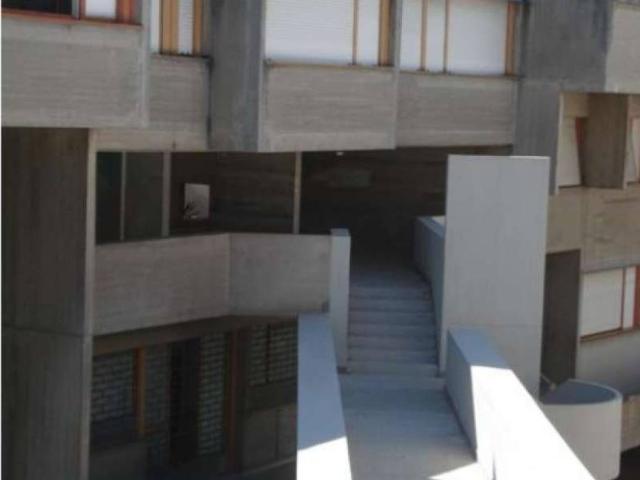 Locale Commerciale in vendita a Terni, Umbria