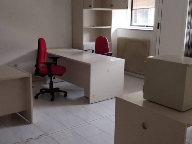 Locale Commerciale in vendita a Tolmezzo, Friuli-Venezia Giulia
