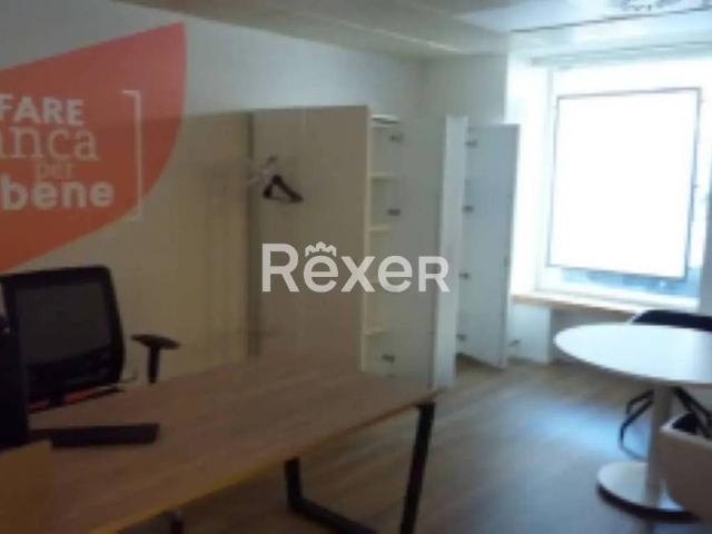 Locale Commerciale in vendita a Tolmezzo, Friuli-Venezia Giulia
