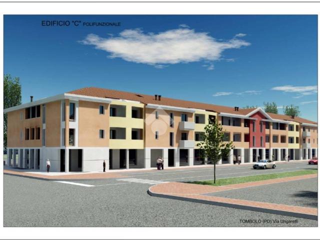 Locale Commerciale in vendita a Tombolo, Veneto