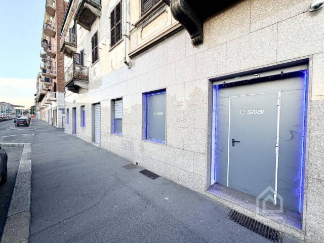 Locale Commerciale in vendita a Circoscrizione 7, Piemonte