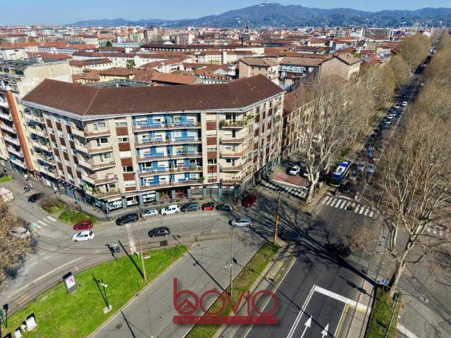 Locale Commerciale in vendita a Circoscrizione 7, Piemonte