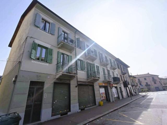 Locale Commerciale in vendita a Circoscrizione 6, Piemonte