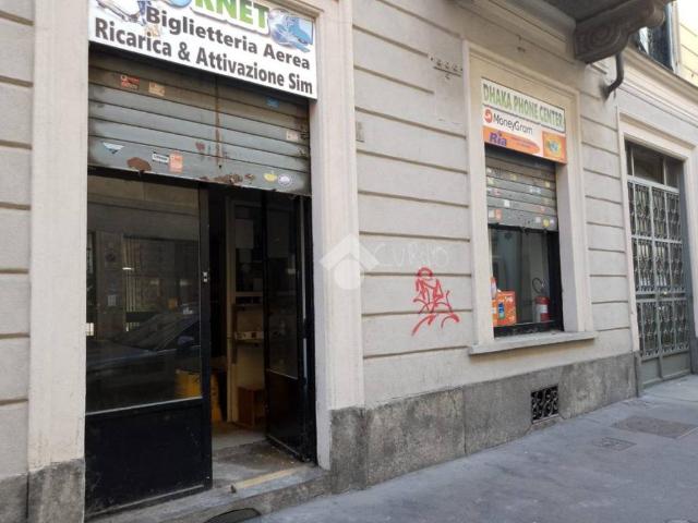 Locale Commerciale in vendita a Circoscrizione 8, Piemonte