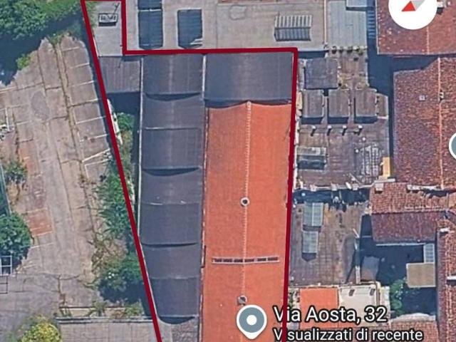 Locale Commerciale in vendita a Circoscrizione 7, Piemonte