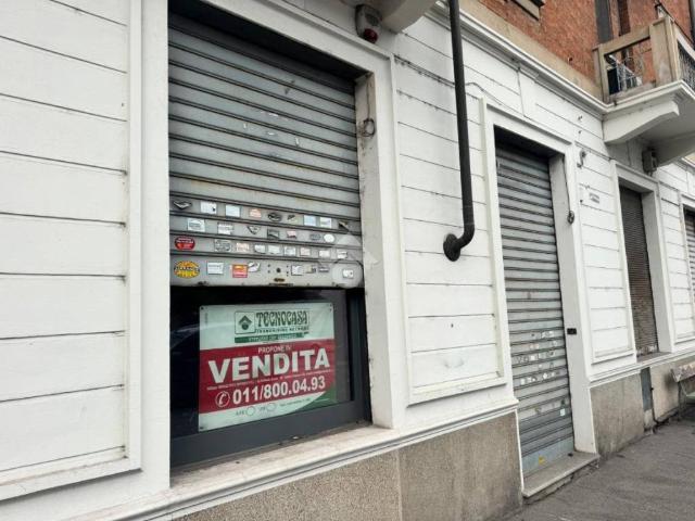 Locale Commerciale in vendita a Barca, Torino