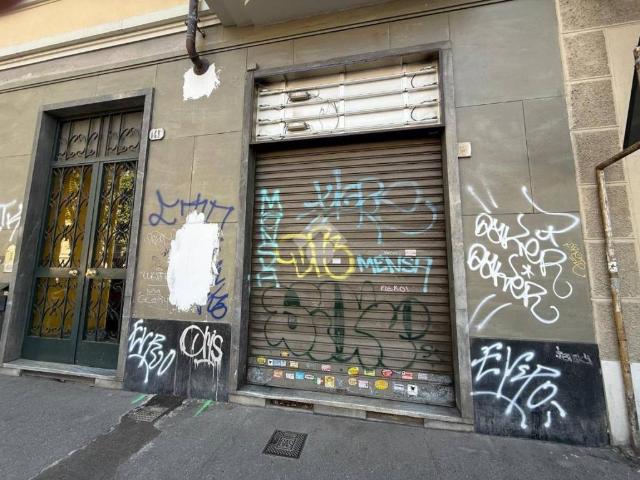 Locale Commerciale in vendita a Circoscrizione 3, Piemonte