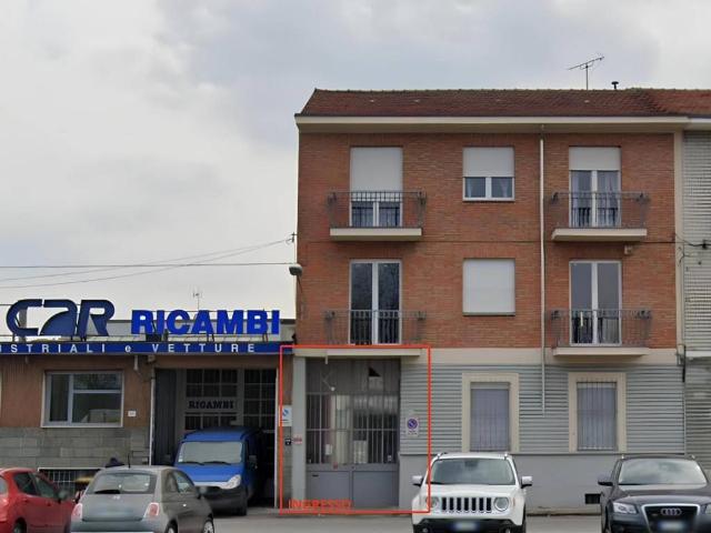 Locale Commerciale in vendita a Circoscrizione 5, Piemonte