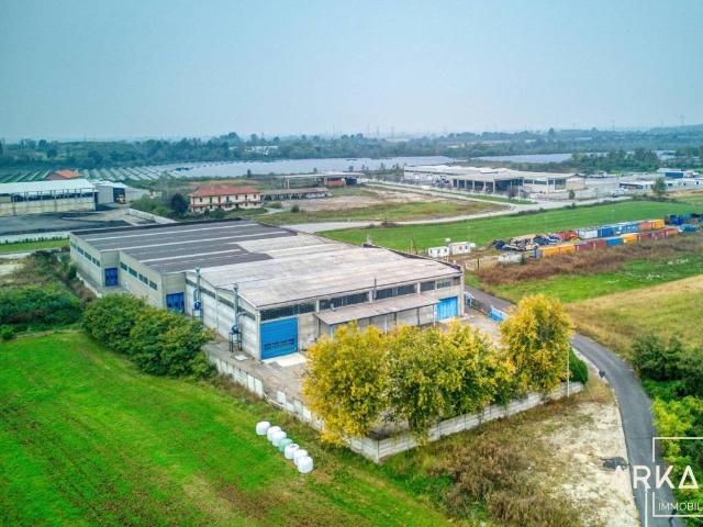 Locale Commerciale in vendita a Piemonte, Torino