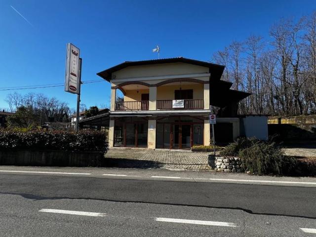 Locale Commerciale in vendita a Piemonte, Torino