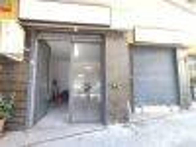 Locale Commerciale in vendita a Sant'Antonio, Torre Del Greco