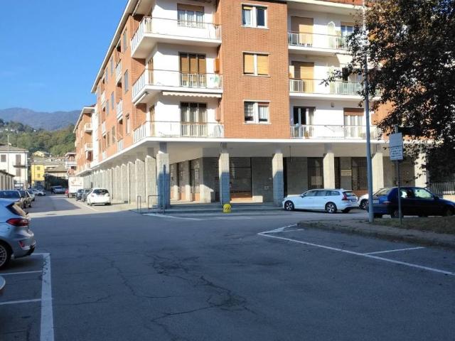 Locale Commerciale in vendita a Torre Pellice, Torino