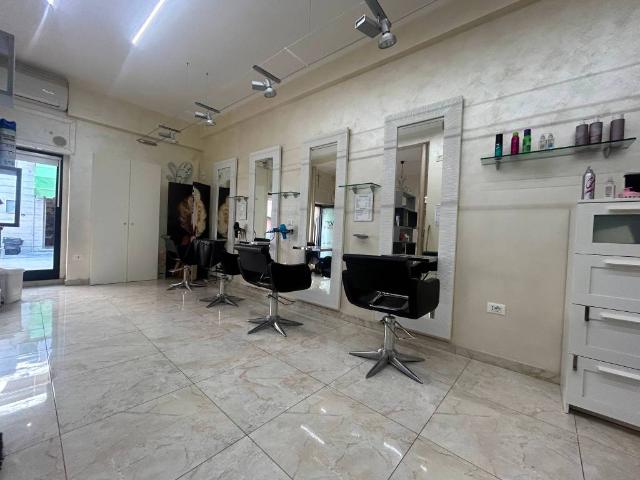 Locale Commerciale in vendita a Puglia, Foggia