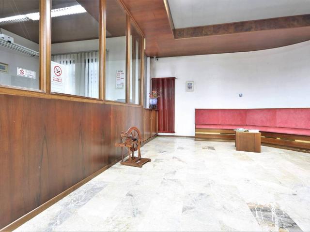 Locale Commerciale in vendita a Marola, Torri Di Quartesolo