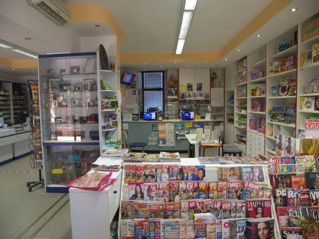Locale Commerciale in vendita a Torrita di Siena, Siena