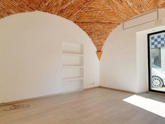 Locale Commerciale in vendita a Su Forru 'e sa Teula, Tortolì