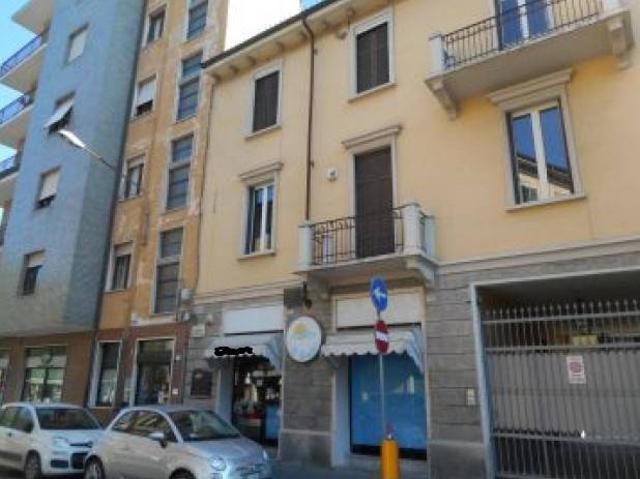 Locale Commerciale in vendita a Piemonte, Alessandria