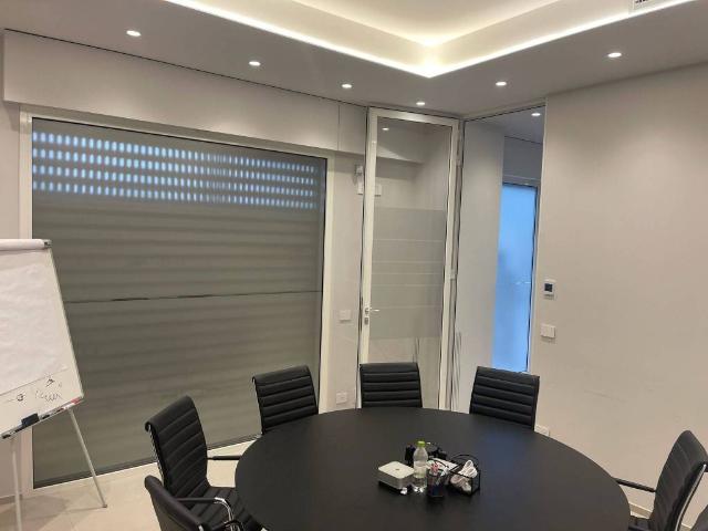 Locale Commerciale in vendita a Puglia, Barletta-andria-trani