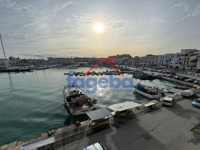 Locale Commerciale in vendita a Trani, Barletta-Andria-Trani