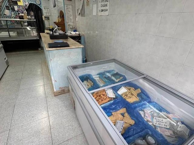 Locale Commerciale in vendita a Trapani, Sicilia