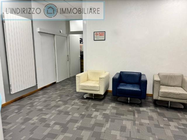 Locale Commerciale in vendita a Sant'Ambrogio, Trebaseleghe