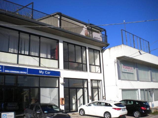 Locale Commerciale in vendita a Treglio, Abruzzo