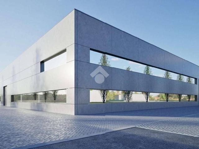 Locale Commerciale in vendita a Trescore Balneario, Lombardia