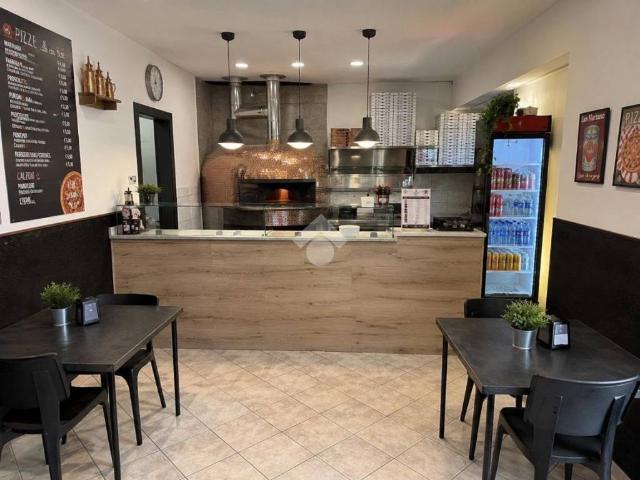 Locale Commerciale in vendita a Colle, Trescore Balneario