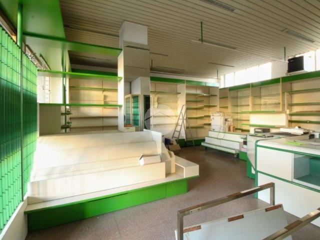 Locale Commerciale in vendita a Treviglio, Lombardia