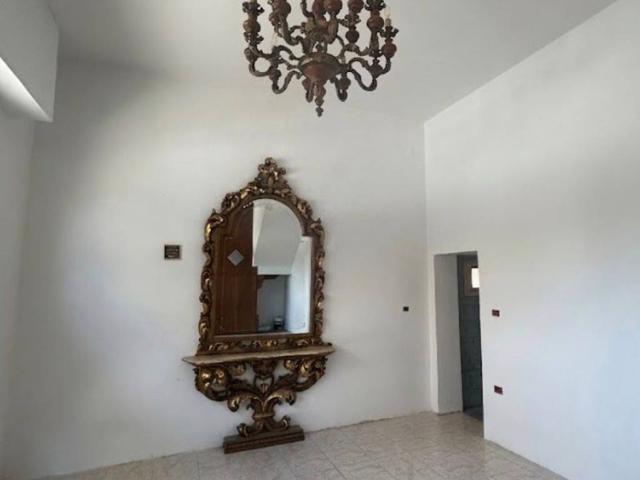 Locale Commerciale in vendita a Treviso, Veneto