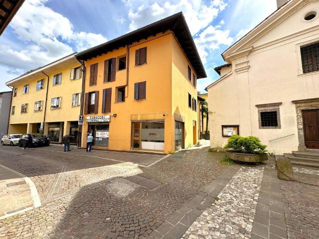 Locale Commerciale in vendita a Tricesimo, Friuli-Venezia Giulia