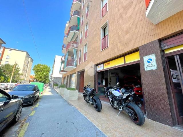 Locale Commerciale in vendita a San Giovanni-Chiadino-Rozzol, Villa Opicina