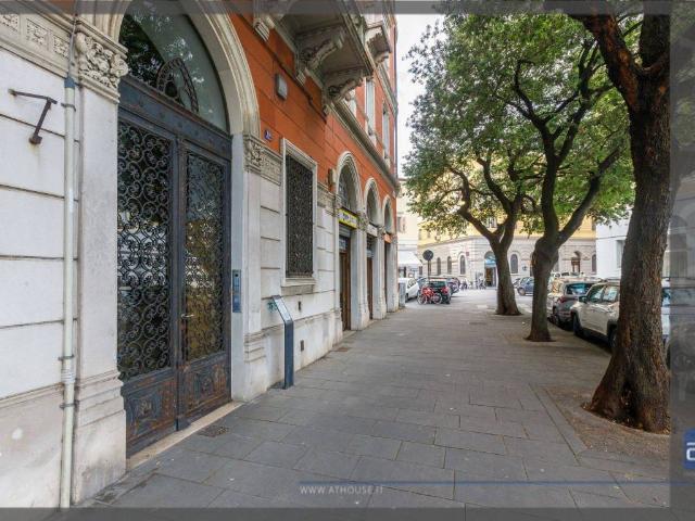 Locale Commerciale in vendita a Città Nuova-Barriera Nuova-San Vito-Città Vecchia, Villa Opicina