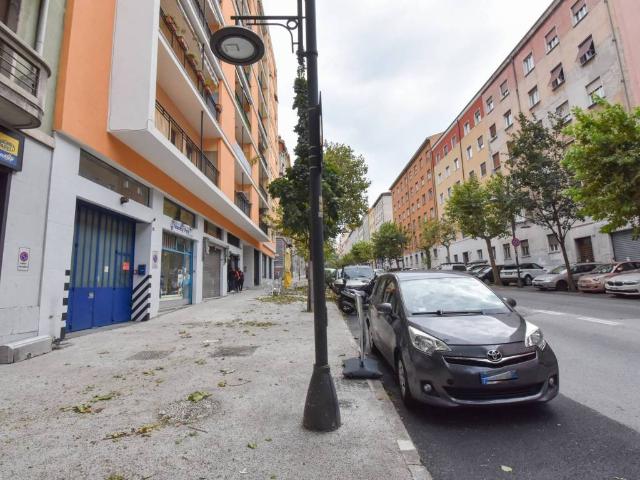 Locale Commerciale in vendita a Barriera Vecchia-San Giacomo, Villa Opicina