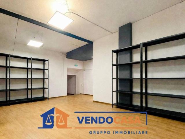 Locale Commerciale in vendita a Piemonte, Torino