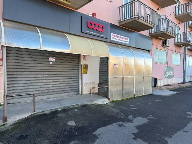 Locale Commerciale in vendita a Troina, Sicilia