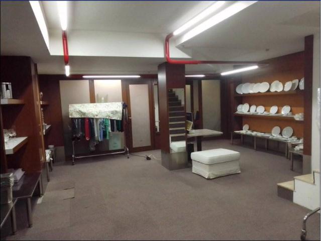 Locale Commerciale in vendita a Borgo Aquileia, Reana Del Roiale