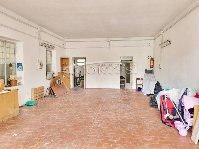 Locale Commerciale in vendita a Niccone, Umbertide