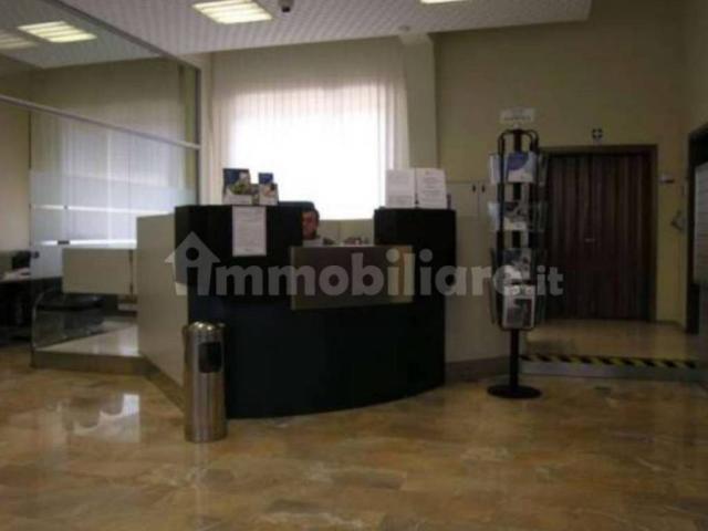 Locale Commerciale in vendita a La Tignamica, Vaiano