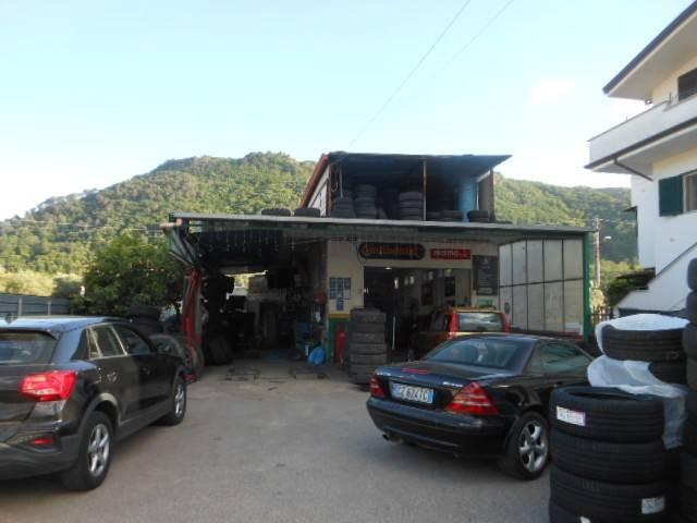 Locale Commerciale in vendita a Vairano Patenora, Campania