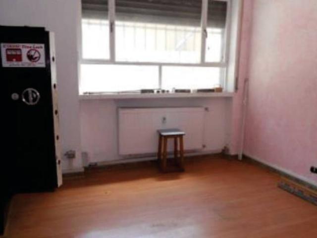 Locale Commerciale in vendita a Piemonte, Alessandria