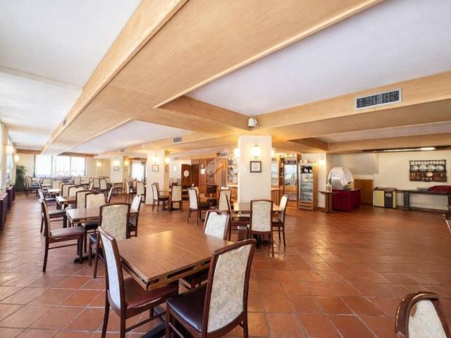 Locale Commerciale in vendita a Comunità montana Alta Valtellina, Valfurva