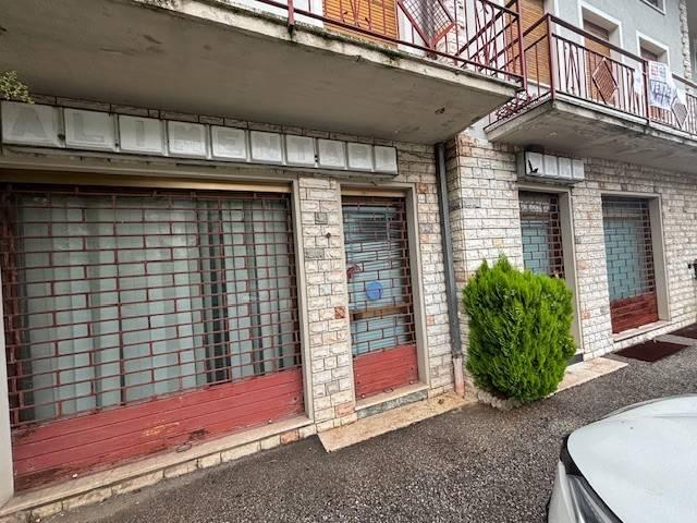 Locale Commerciale in vendita a Comunità montana della Valle Sabbia, Vallio Terme